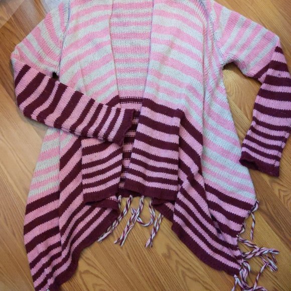 BCBGMaxAzria Pink Knit Poncho Cardigan - Picture 5 of 9